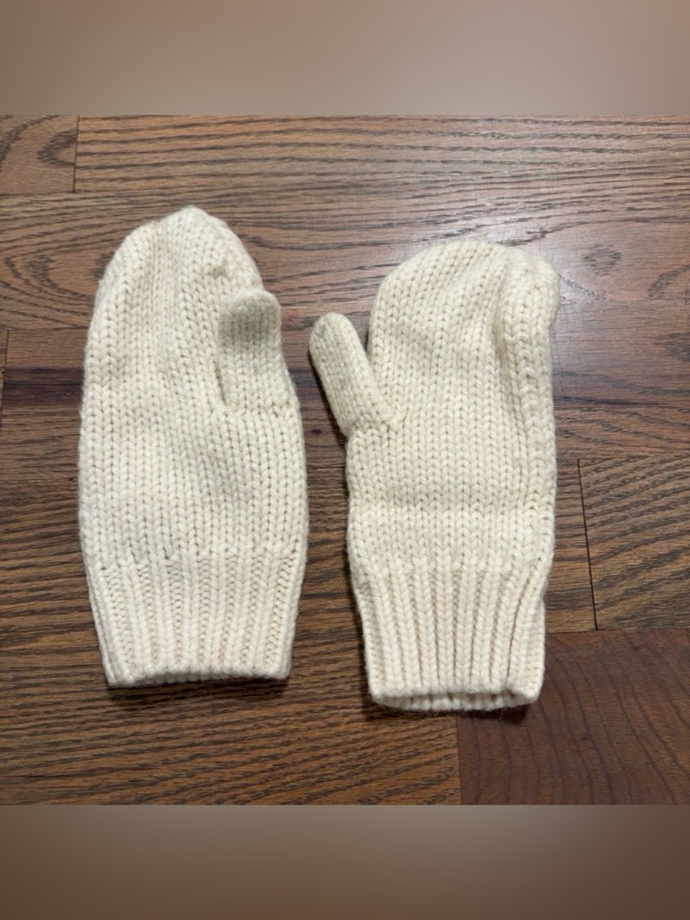 Cream Knit Women Mittens - Cozy Winter Accessories